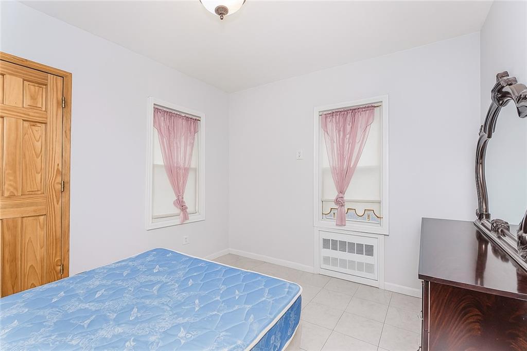 1475 West 9th Street Property Photo 9