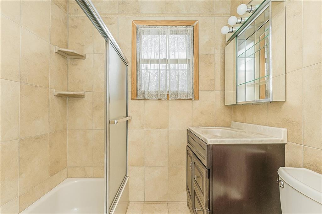 1475 West 9th Street Property Photo 10