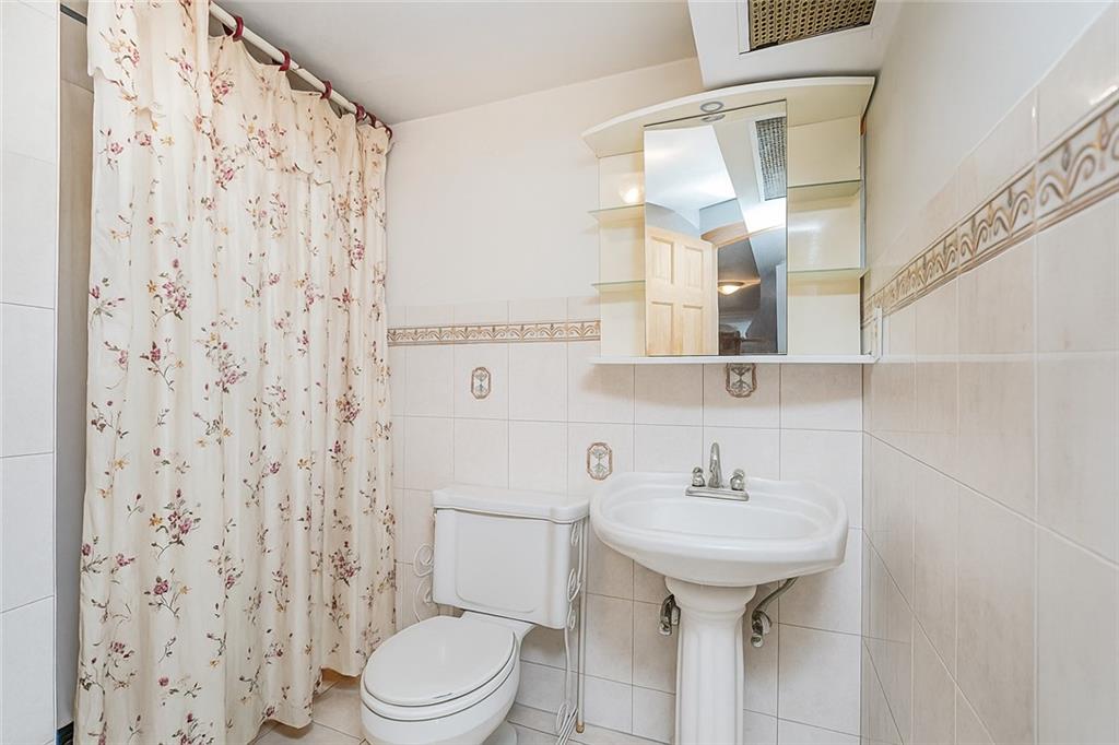 1475 West 9th Street Property Photo 22
