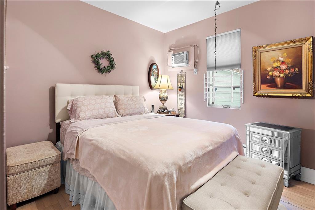 558 84th Street Property Photo 8