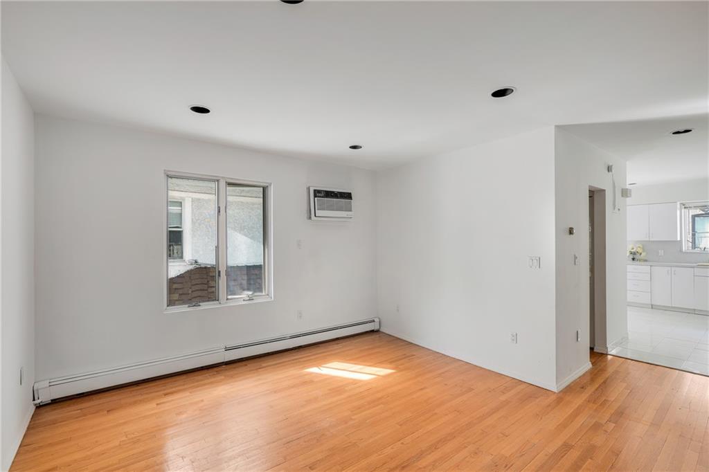 558 84th Street Property Photo 12