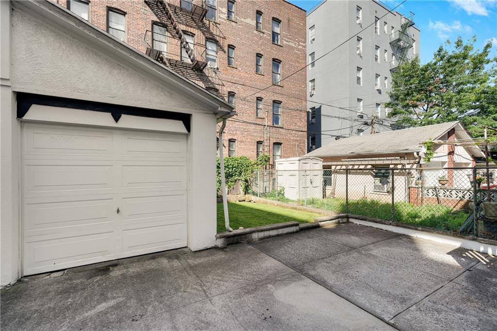 558 84th Street Property Photo 19
