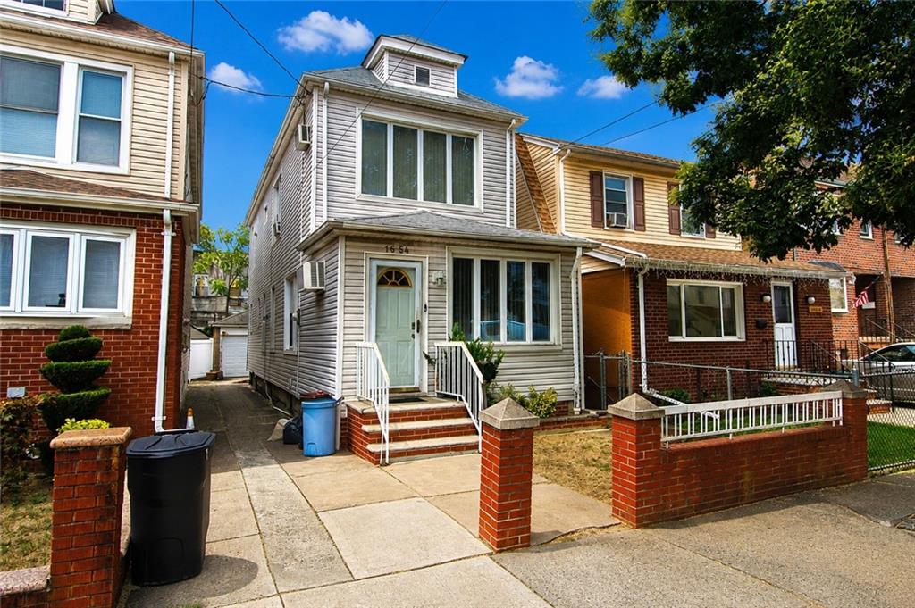 1654 East 51st Street Property Photo 1