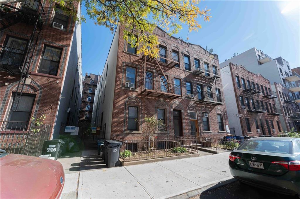 765 East 9th Street Property Photo 1