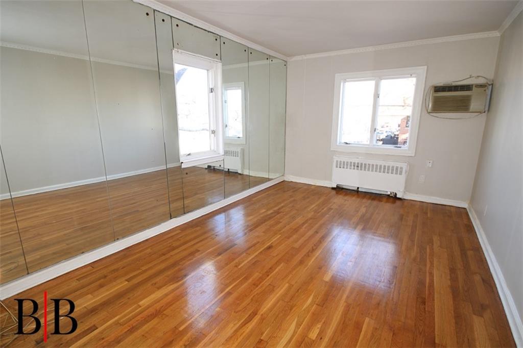 1340 East 58th Street Property Photo 14