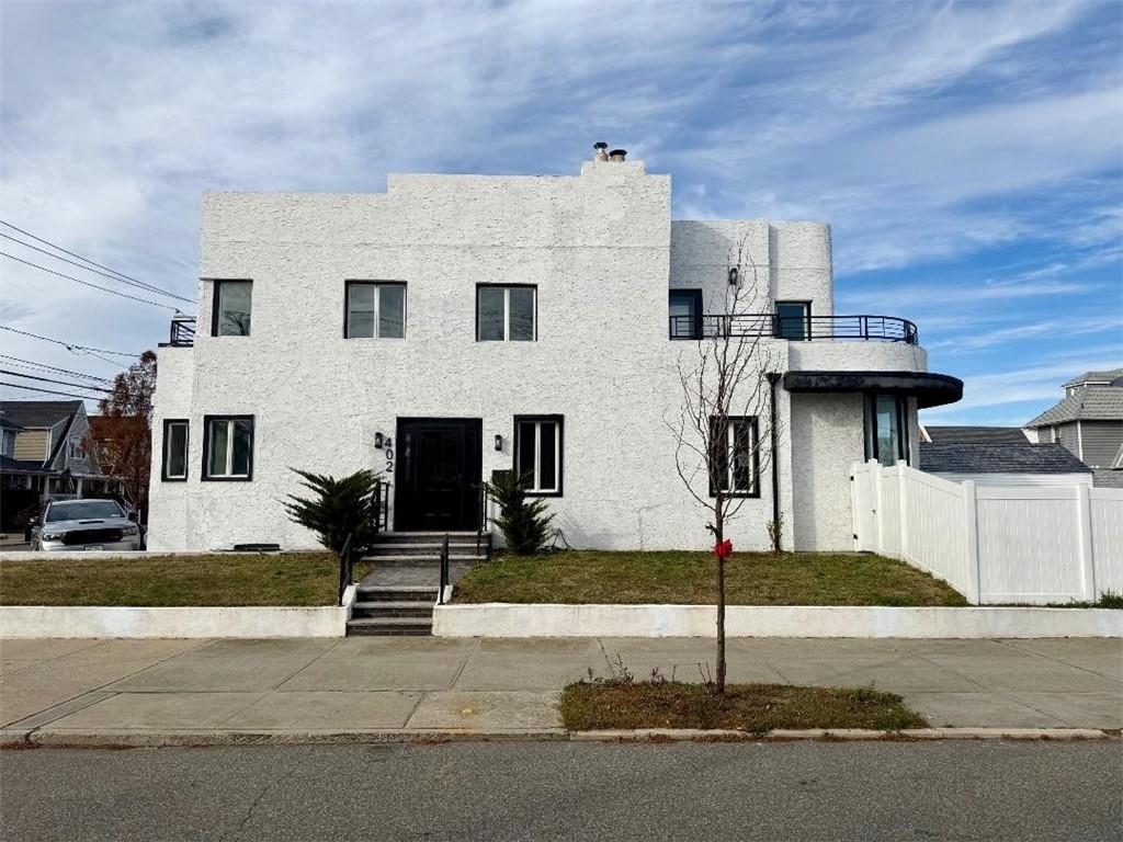 402 Beach 134th Street Property Photo 1