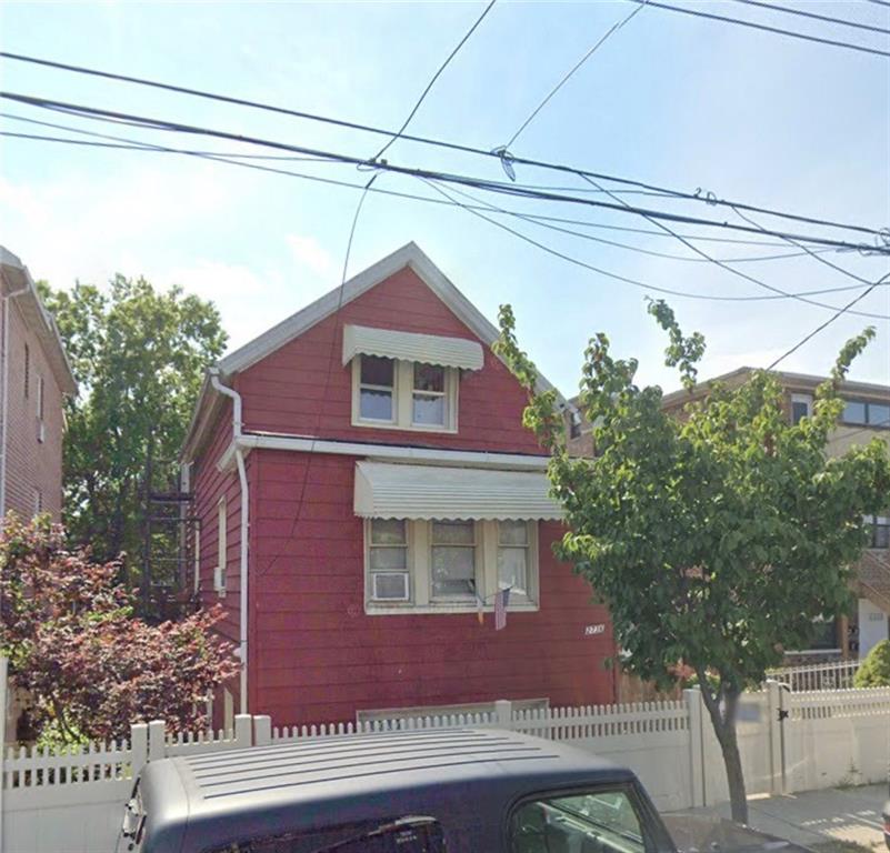 2736 Haring Street Property Photo 1