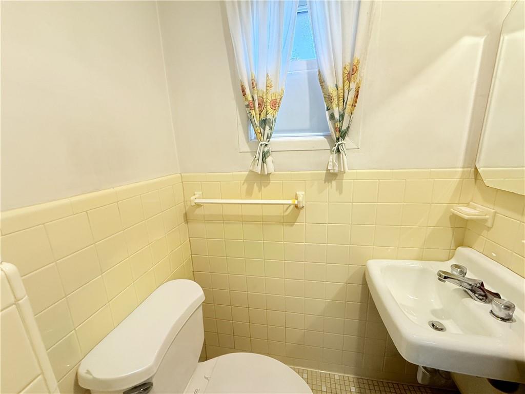 1746 East 28th Street Property Photo 11