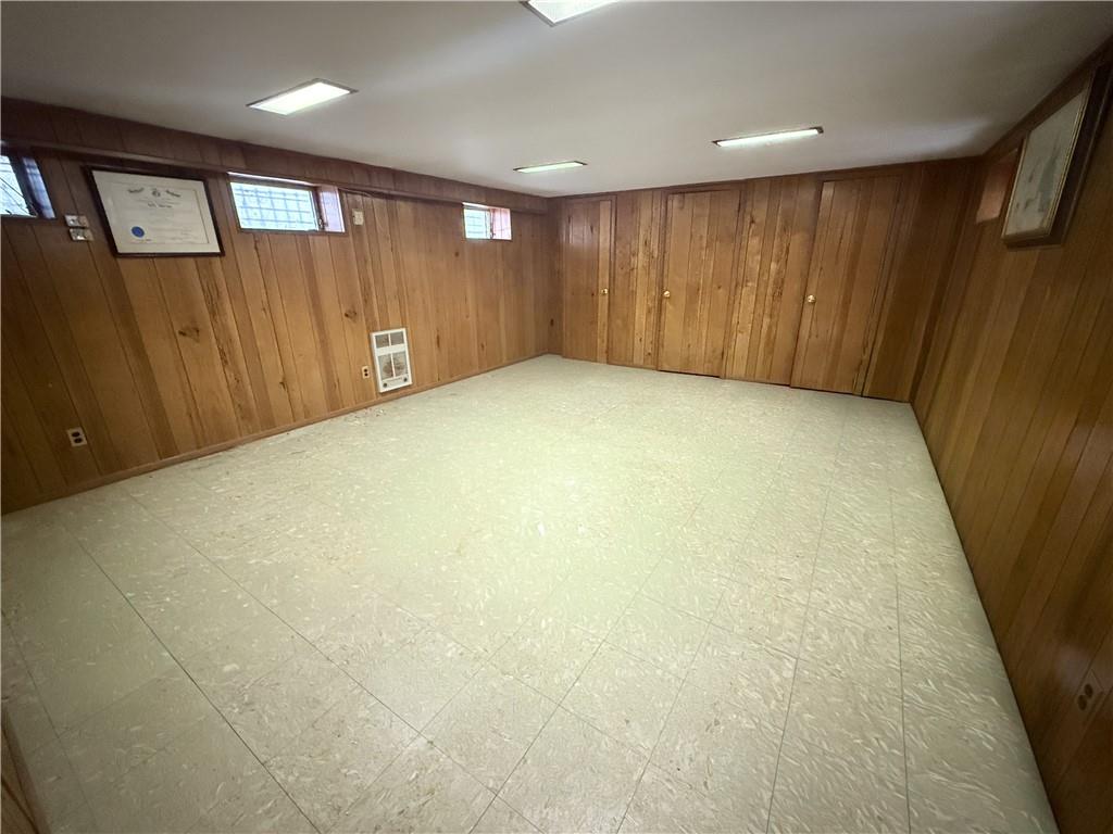 1746 East 28th Street Property Photo 24