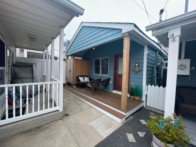 190 Beach 109th Street Property Photo 2