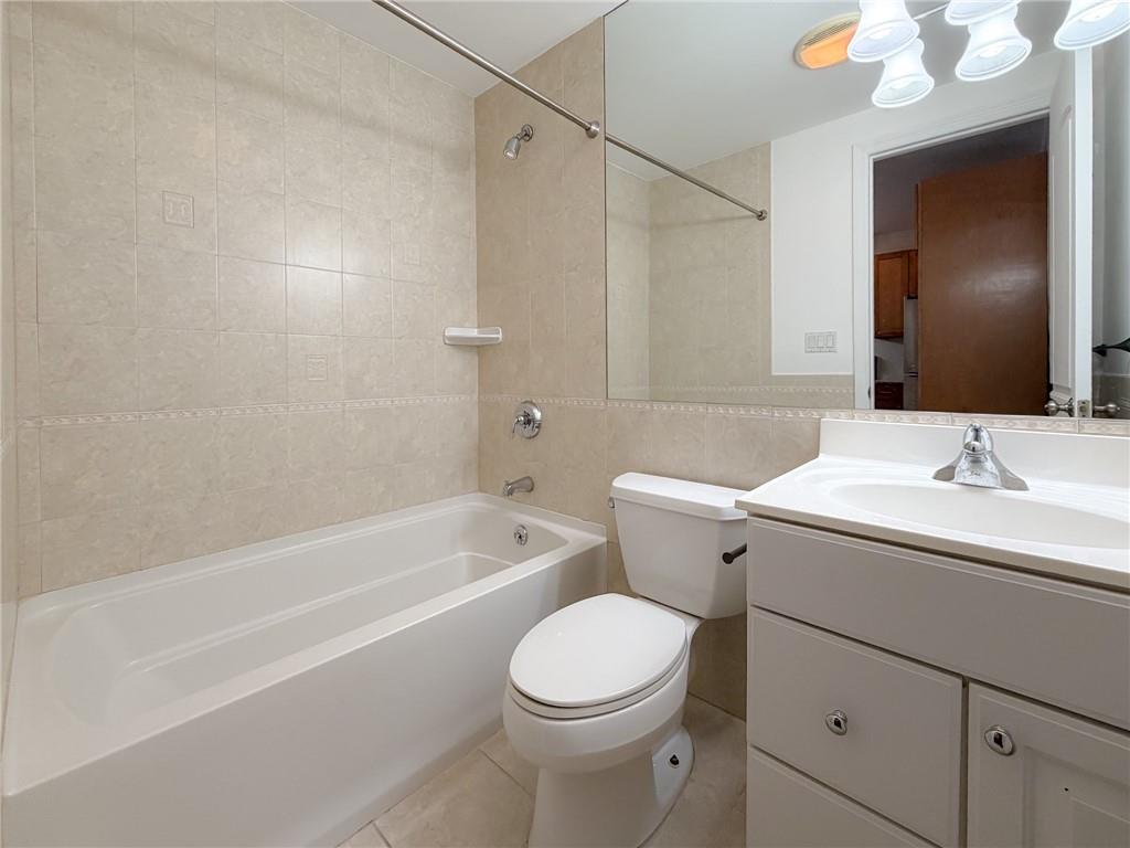 183 Beach 100th Street 6b Property Photo 8