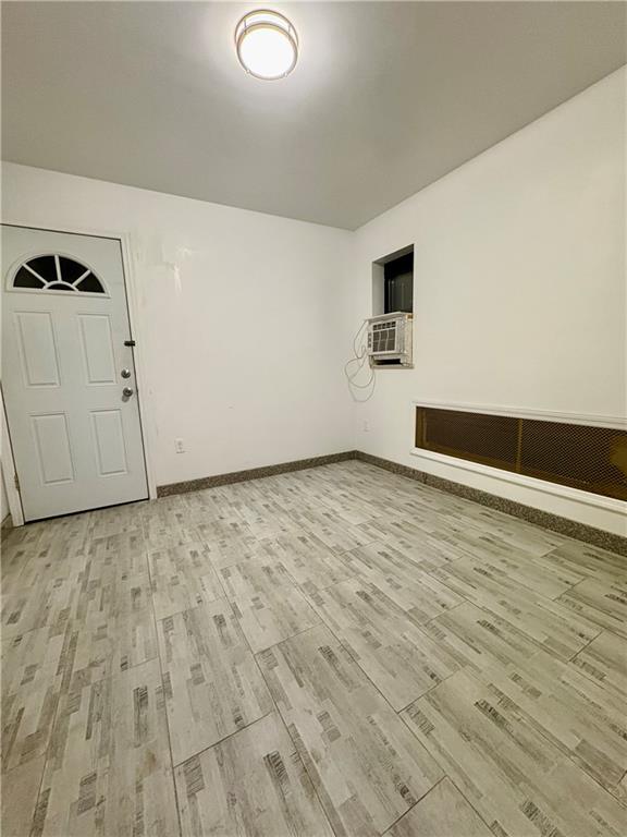 2065 Shore Parkway Property Photo 7