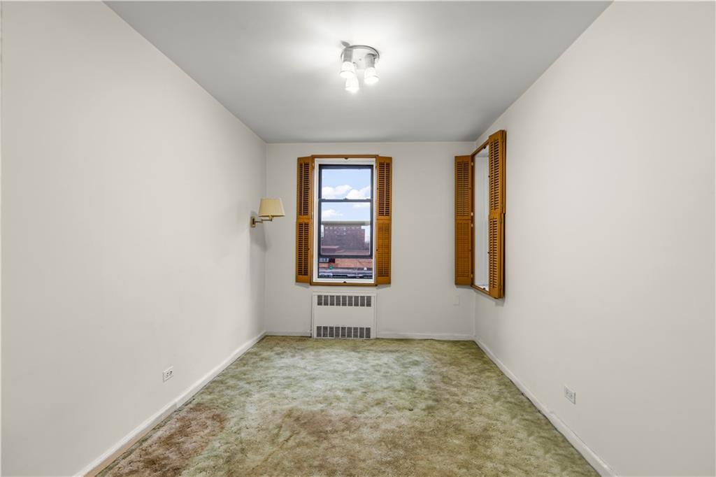 2465 Haring Street 4f Property Photo 23