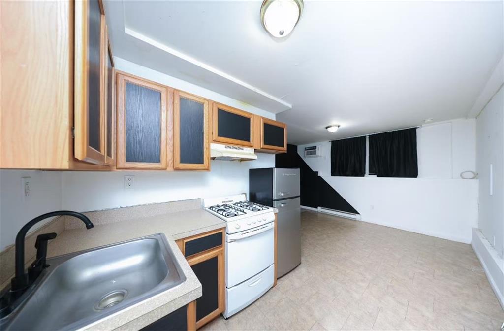 220 Dartmouth Loop Property Photo 5