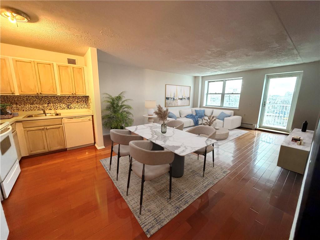 221 Beach 80th Street 4b Property Photo 2