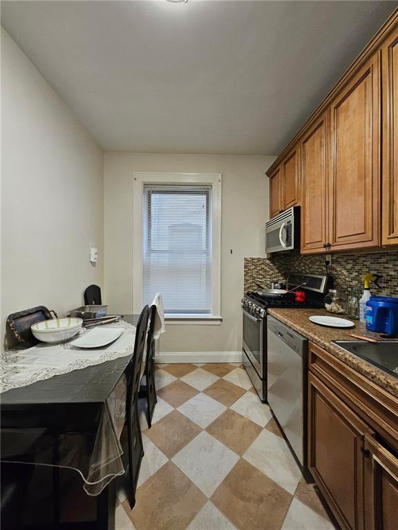 2315 Avenue Z Property Photo 6