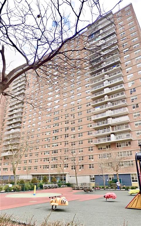 2942 West 5th Street 7M Property Photo 1