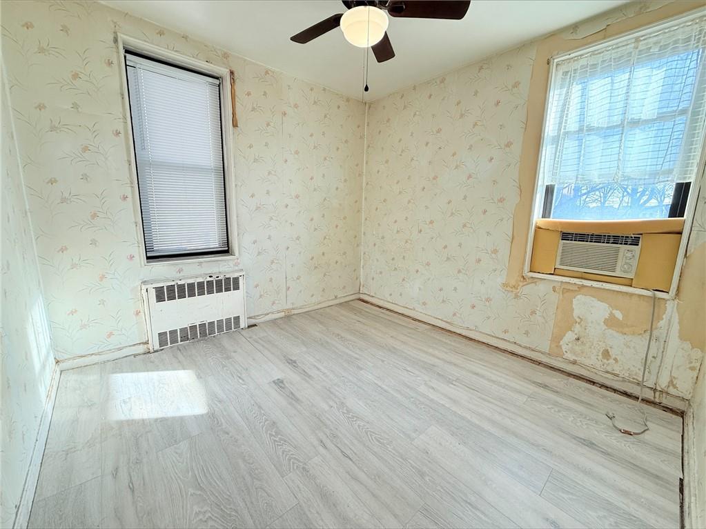 2251 Knapp Street 1a Property Photo 8