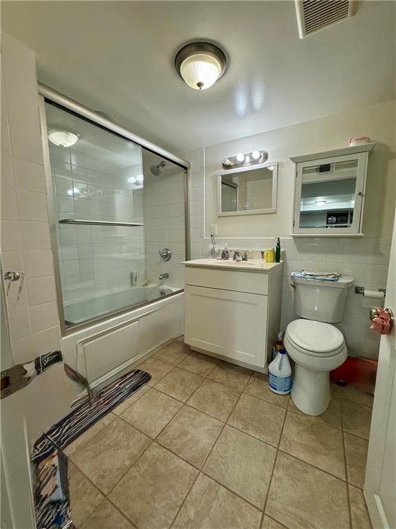 1733 East 4th Street 1a Property Photo 12