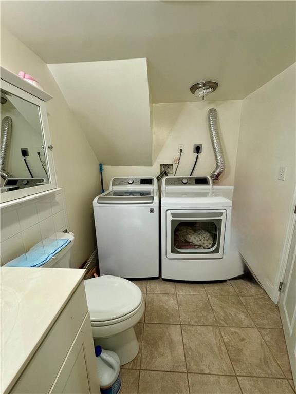 1733 East 4th Street 1a Property Photo 13