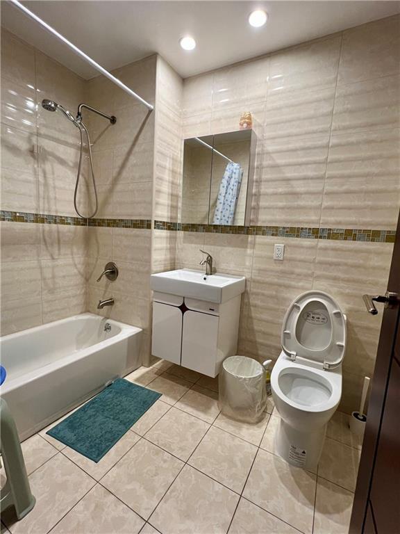 168 Avenue P 8c Property Photo 11
