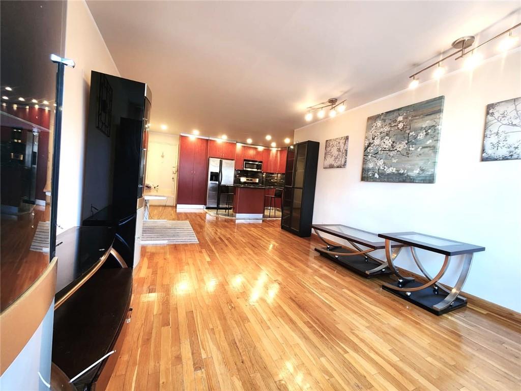 1801 Ocean Avenue 5f Property Photo 17