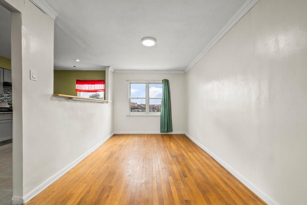 10210 Avenue J Property Photo 5