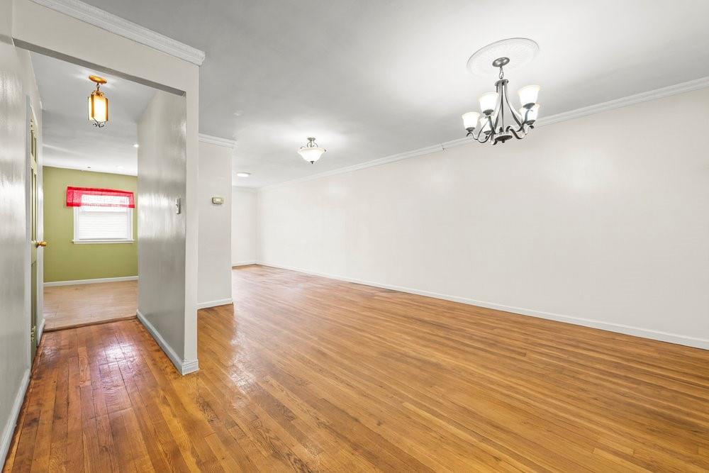 10210 Avenue J Property Photo 6