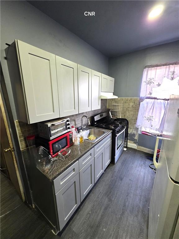 106 Newport Street Property Photo 13