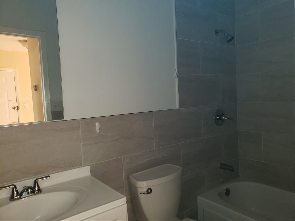 204 Beach 102nd Street Property Photo 12