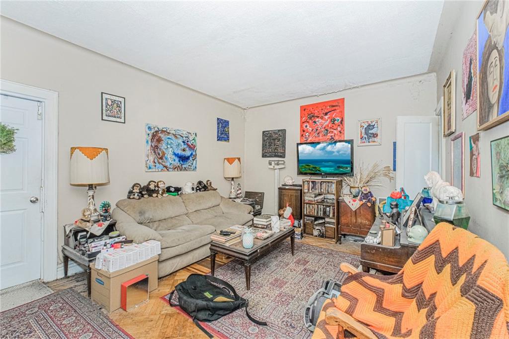 1558 Brooklyn Avenue Property Photo 6