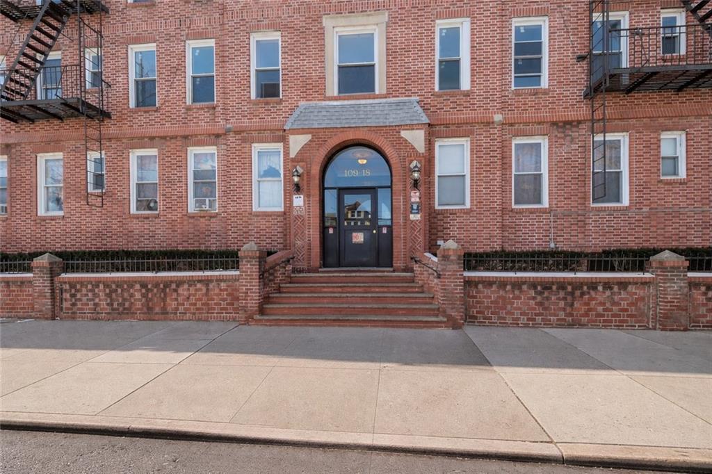 109-18 Lefferts Boulevard D2 Property Photo 1
