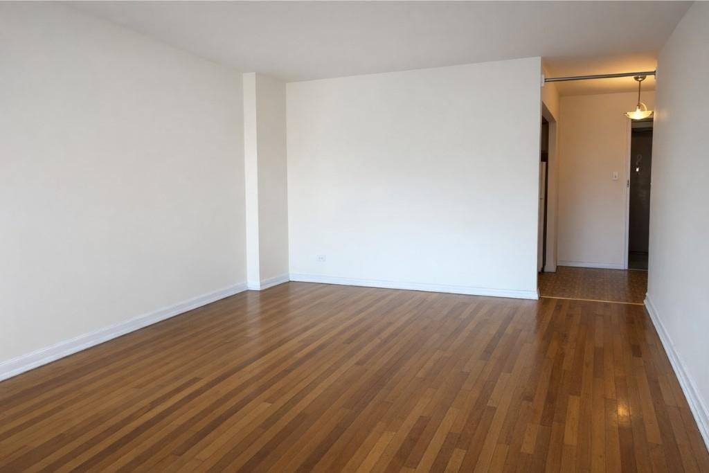 2600 East 21st Street 3k Property Photo 10