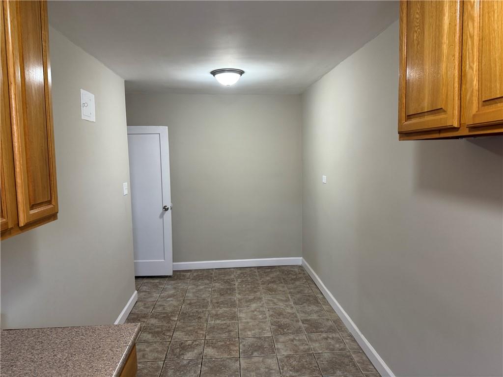 711 Montauk Court 2e Property Photo 7