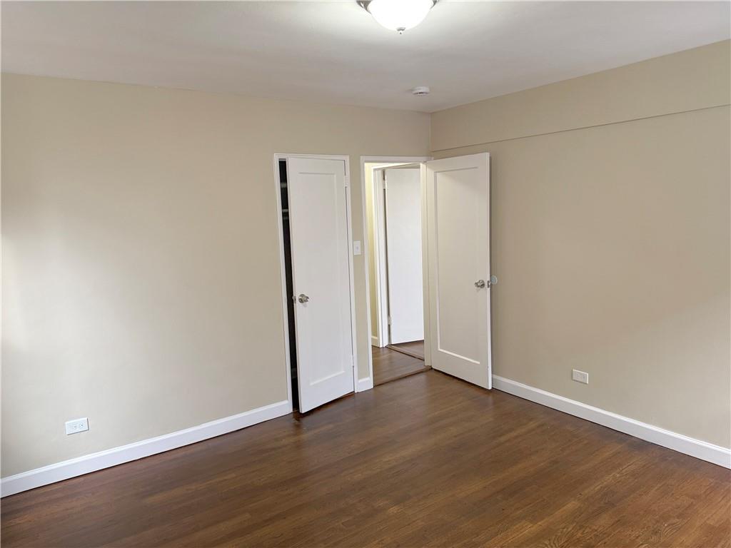 711 Montauk Court 2e Property Photo 8