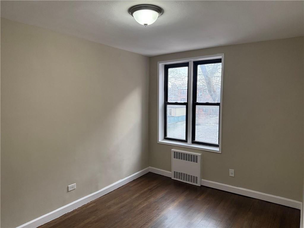 711 Montauk Court 2e Property Photo 11