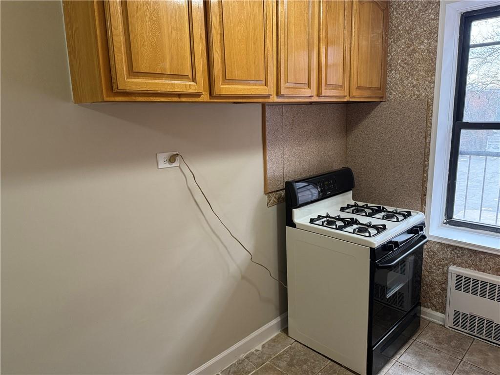 711 Montauk Court 2e Property Photo 14