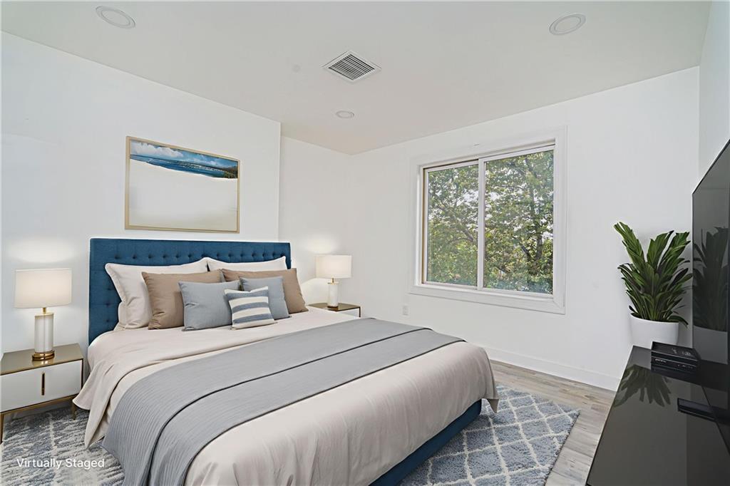 3165 Emmons Avenue 3i Property Photo 3