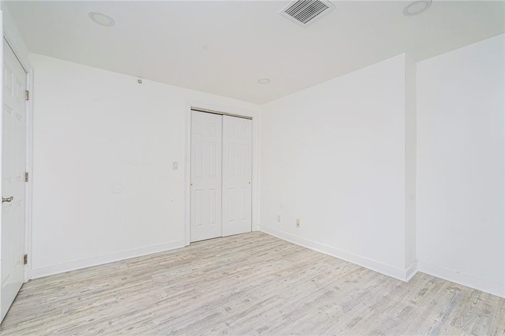 3165 Emmons Avenue 3i Property Photo 17