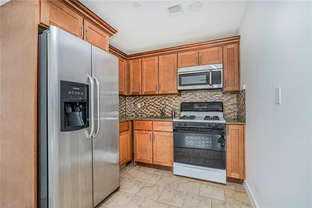 3165 Emmons Avenue 3i Property Photo 21