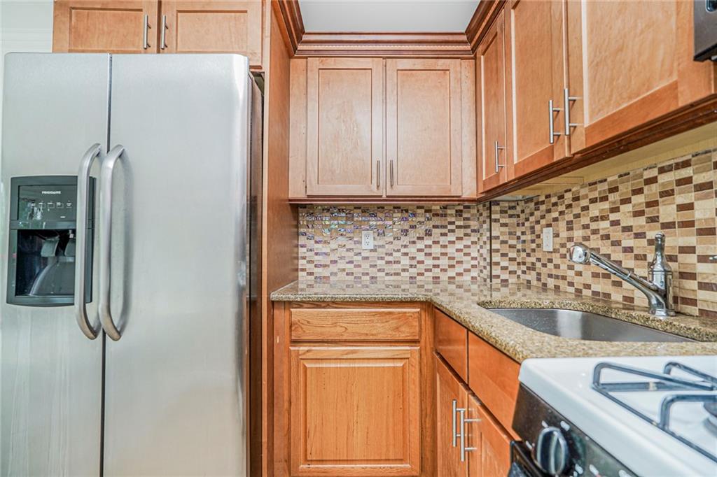 3165 Emmons Avenue 3i Property Photo 23