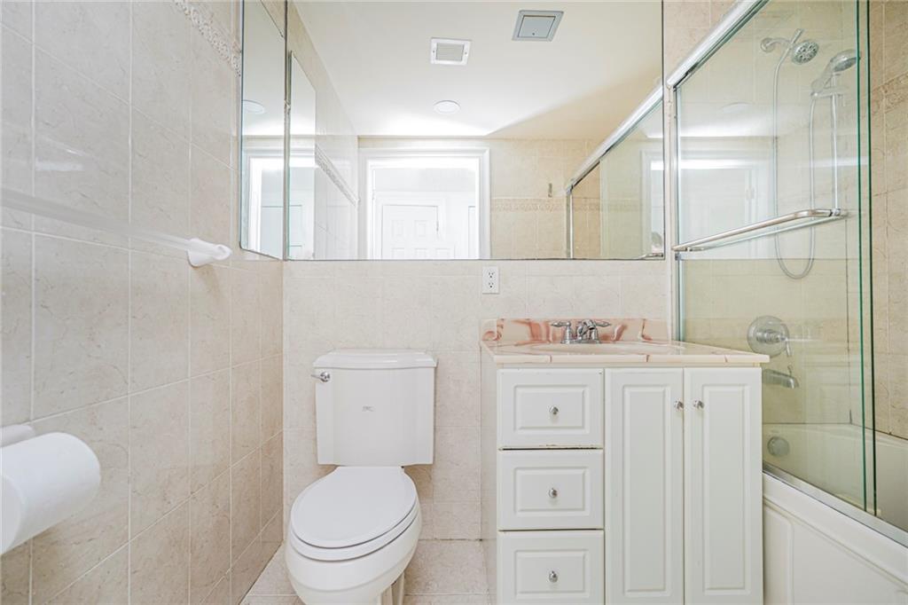 3165 Emmons Avenue 3i Property Photo 29