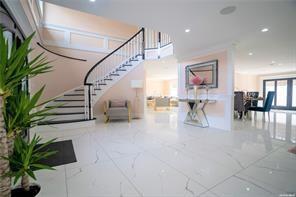 18 Helene Avenue Property Photo 2