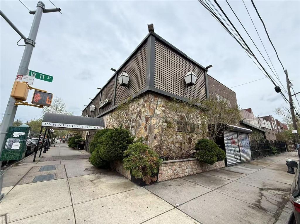 59 Avenue U Property Photo 1