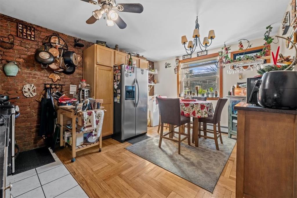 9315 Lafayette Walk Property Photo 6