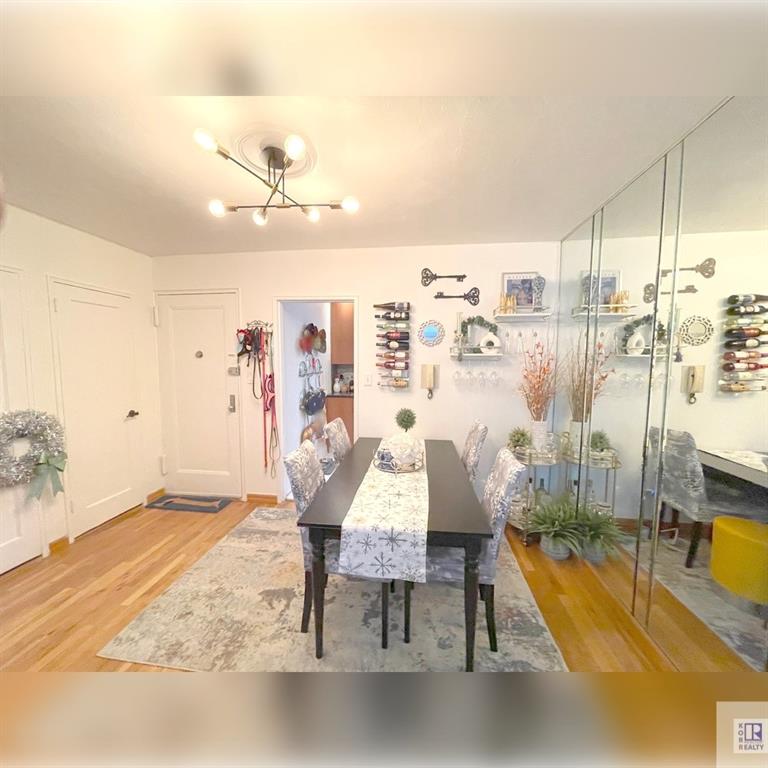 3021 Avenue Z 2h Property Photo 3
