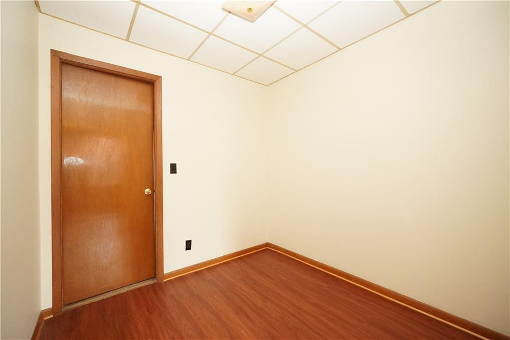 6031 67th Avenue Property Photo 4