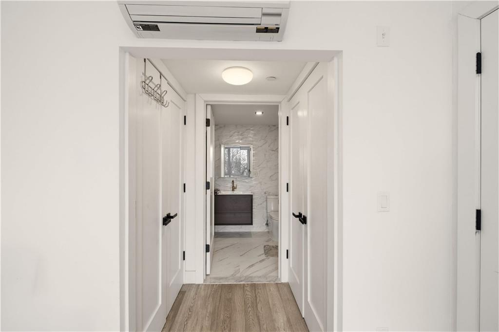 2218 Ocean Avenue 5a Property Photo 4