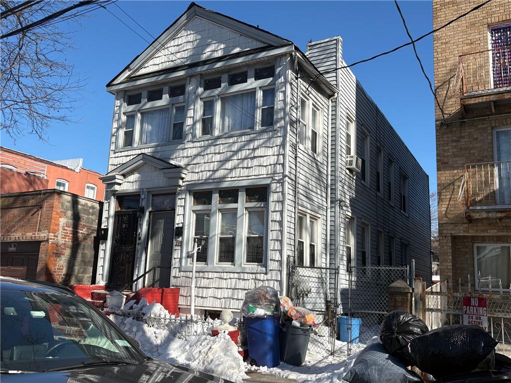 719 Alabama Avenue Property Photo 1
