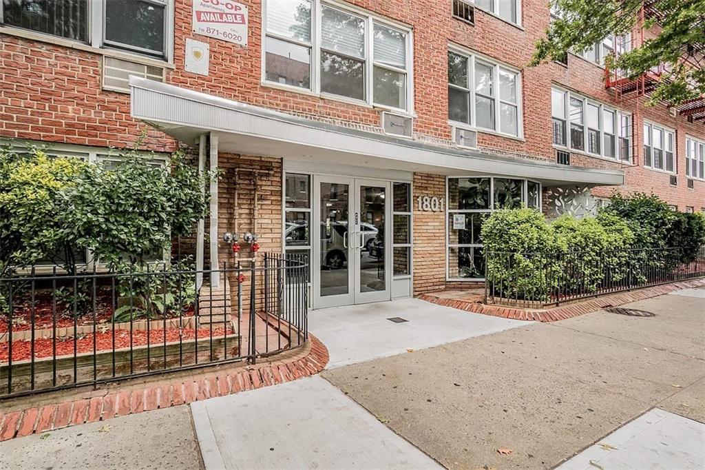 1801 Ocean Avenue 4D Property Photo 1
